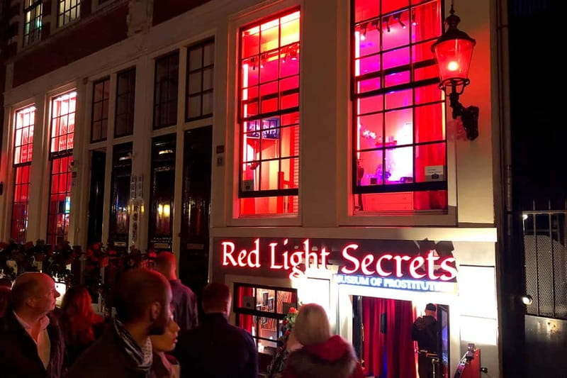 Amsterdam: 1,5-Hour Red Light District Tour - The Value of This Experience