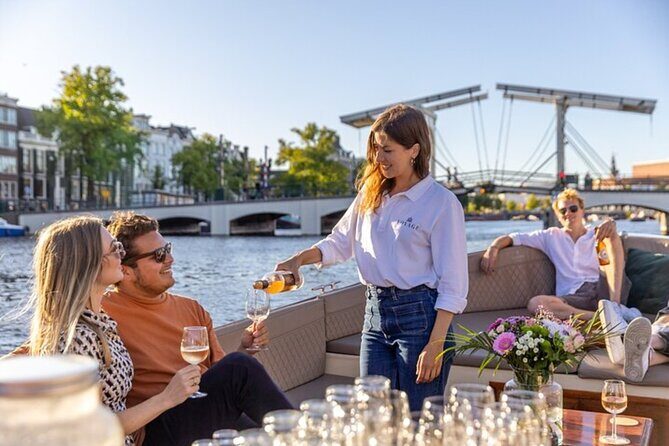 Amsterdam 2-Hour Small Group Canal Cruise w/ Dutch snacks & Bar - Key Points