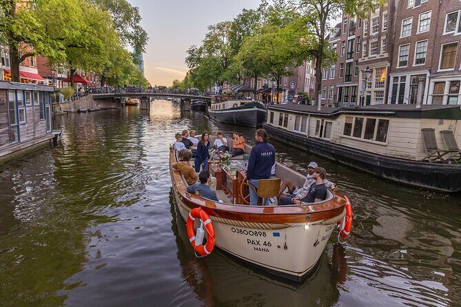 Amsterdam 2-Hour Small Group Canal Cruise w/ Dutch snacks & Bar - Frequently Asked Questions