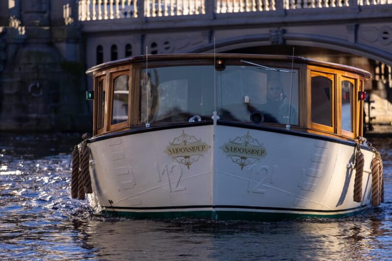 Amsterdam: 2h Canal Cruise Incl.Dutch Snacks & Drinks Option - Tour Duration and Guide