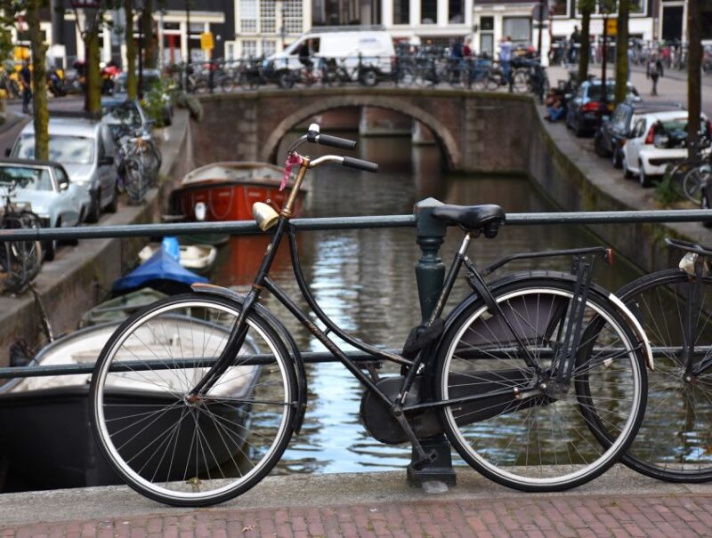 Amsterdam: 3-hour Countryside Bike Tour - Tour Itinerary