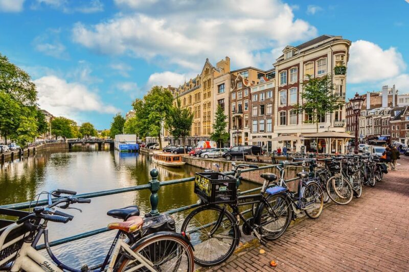 Amsterdam: 3-Hour Private Bike Tour of the City Center - Customer Reviews and Ratings