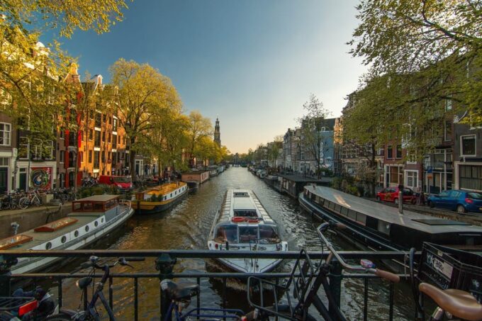 Amsterdam: 3-Hour Private Bike Tour of the City Center - Tips for Your Tour
