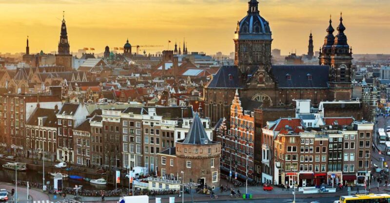 Amsterdam: 3-Hour Private Highlights City Tour by Minivan - Customization Options
