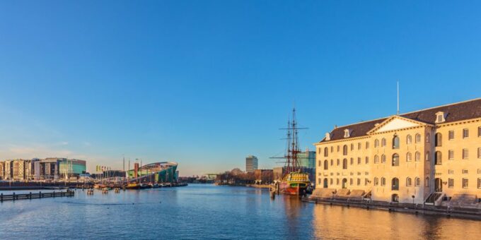 Amsterdam: 3-Hour Private Highlights City Tour by Minivan - Booking Information