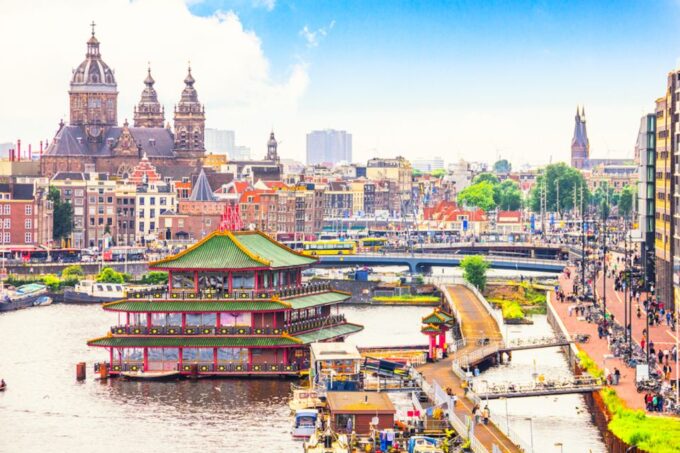Amsterdam: 3-Hour Private Highlights City Tour by Minivan - Tips for Travelers