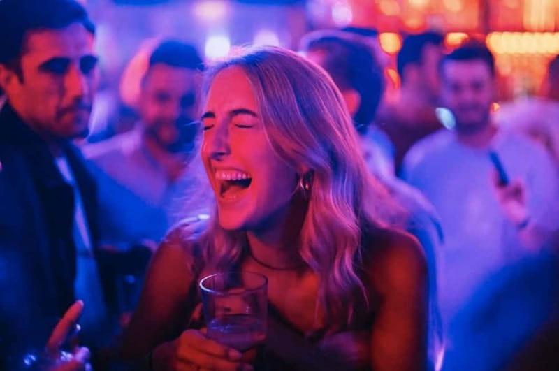 Amsterdam: 5-Day ADE Pub Crawl & VIP Party Pass - Key Points