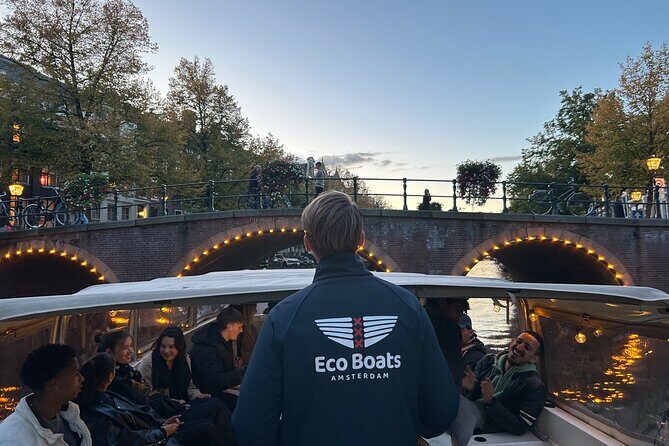 Amsterdam: 90 min Kings Day Boat Party with Unlimited Drinks - A Close Look at the Experience