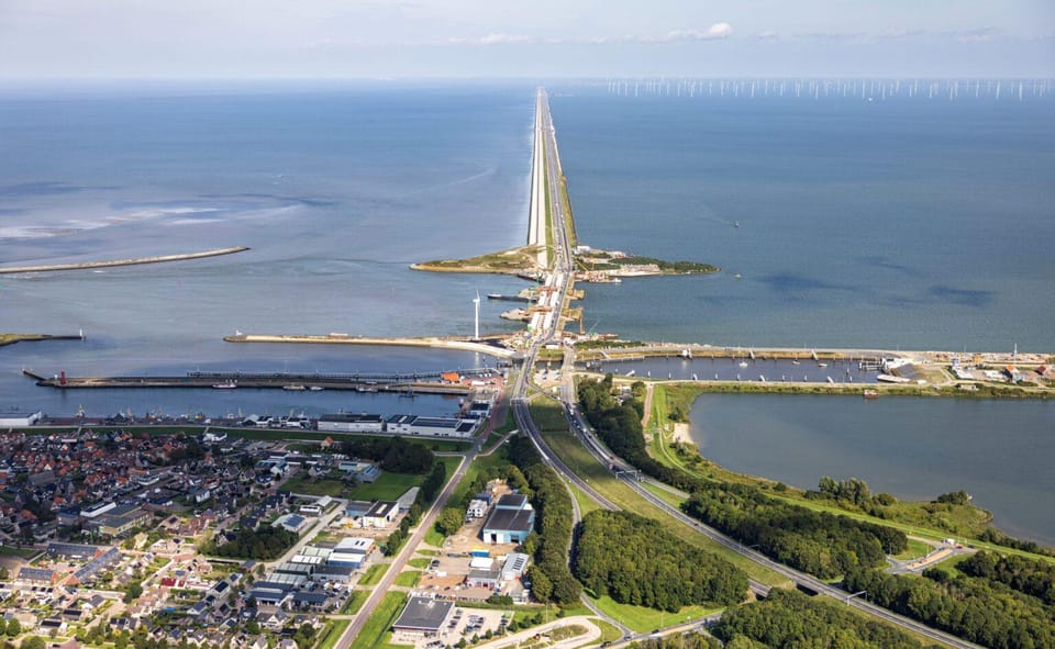 Amsterdam: Afsluitdijk & Wadden Center Museum Private Tour - Starting Strong: Hotel Pickup and Private Transportation