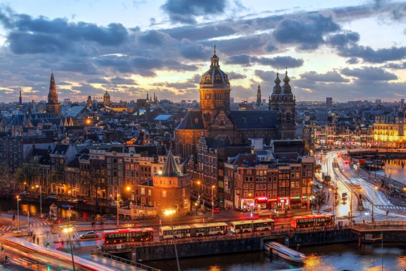 Amsterdam: After Dark Red Light District Tour - Unique Experiences