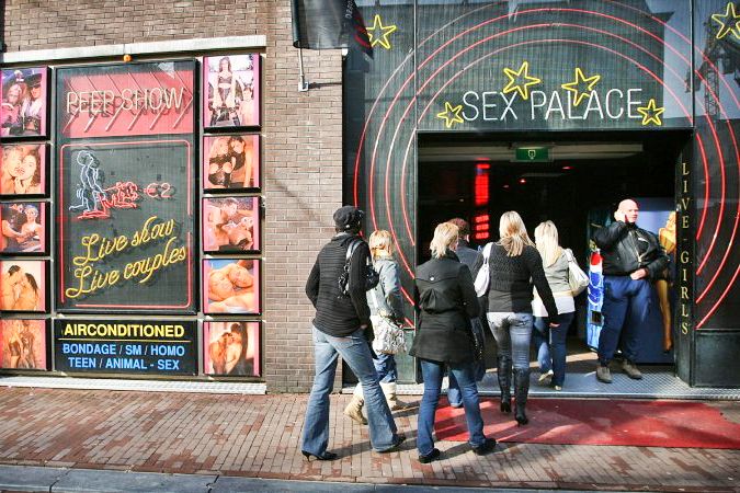 Amsterdam: After Dark Red Light District Tour - Important Information