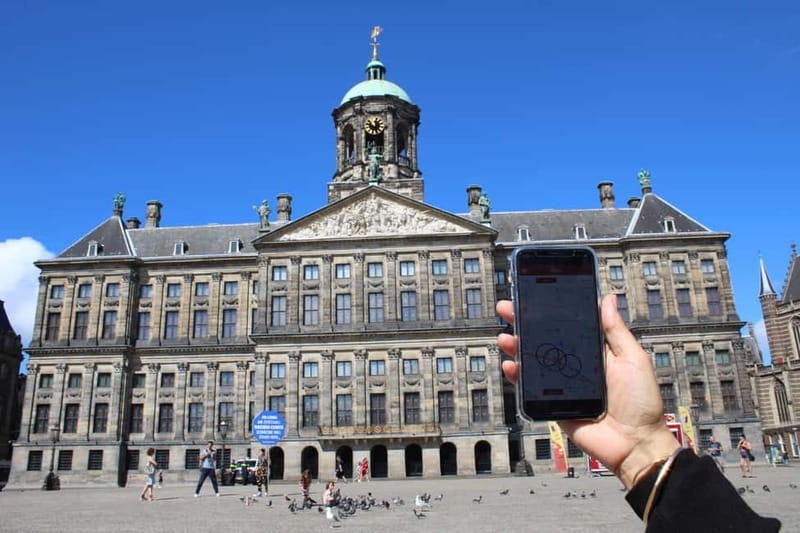 Amsterdam:: Bike Rental with Free Self-Guided Tour App - Key Points