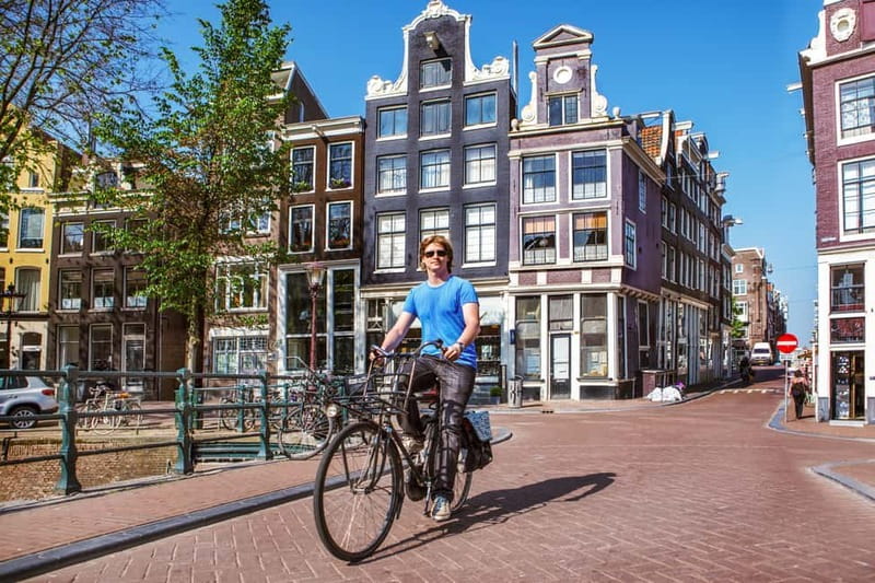 Amsterdam:: Bike Rental with Free Self-Guided Tour App - The Experience: What You Can Expect