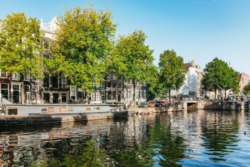 Amsterdam Bike Tour in Small Group + Optional Canal Cruise - Authentic Reviews and Real Experiences