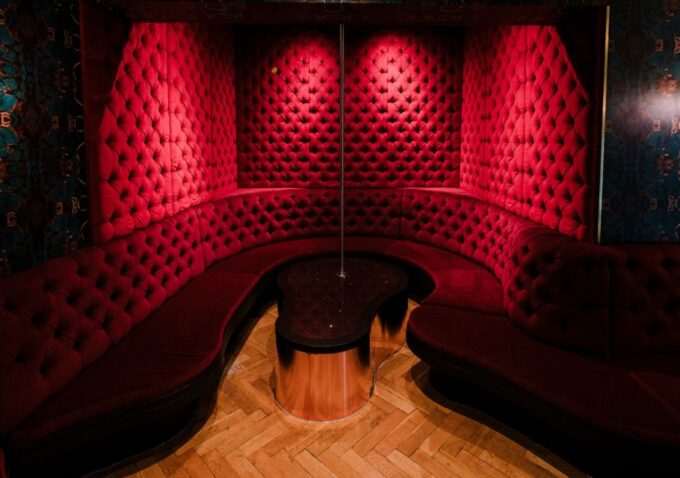 Amsterdam: Brothel Tour With Former Sex Worker - Location Insights