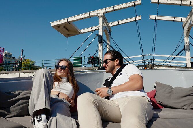 Amsterdam Canal Cruise with Dutch Pancakes and Drinks - FAQ