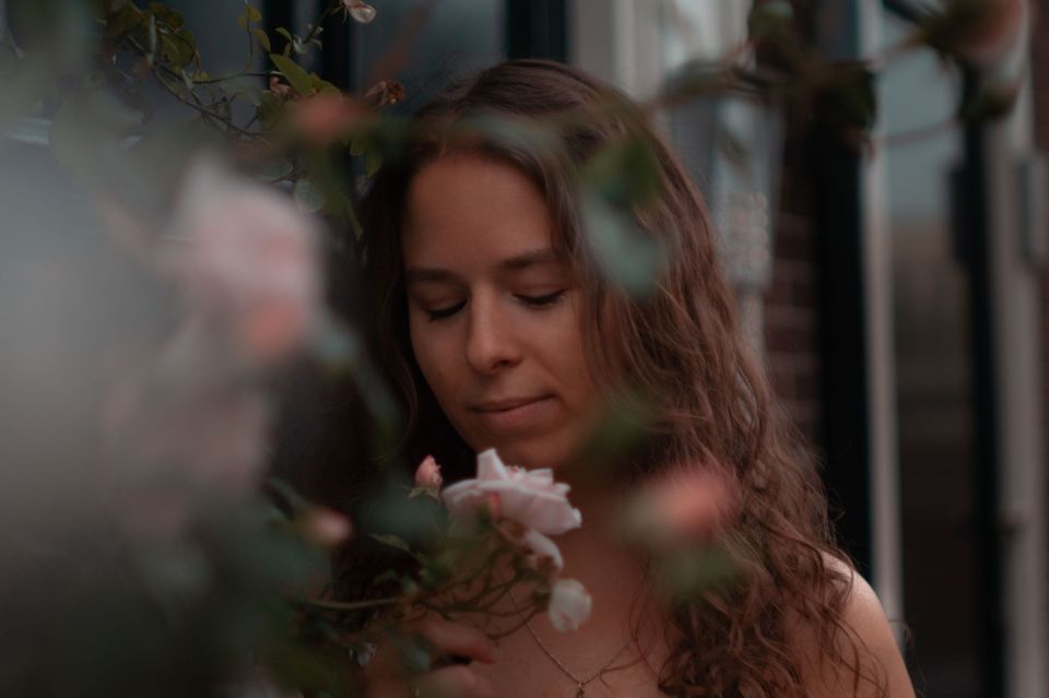 Amsterdam Canals Photoshoot: Private Solo, Family or Couples - FAQs