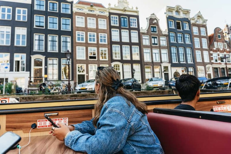 Amsterdam: City Centre Canal Cruise & Free Dutch Stroopwafel - FAQ