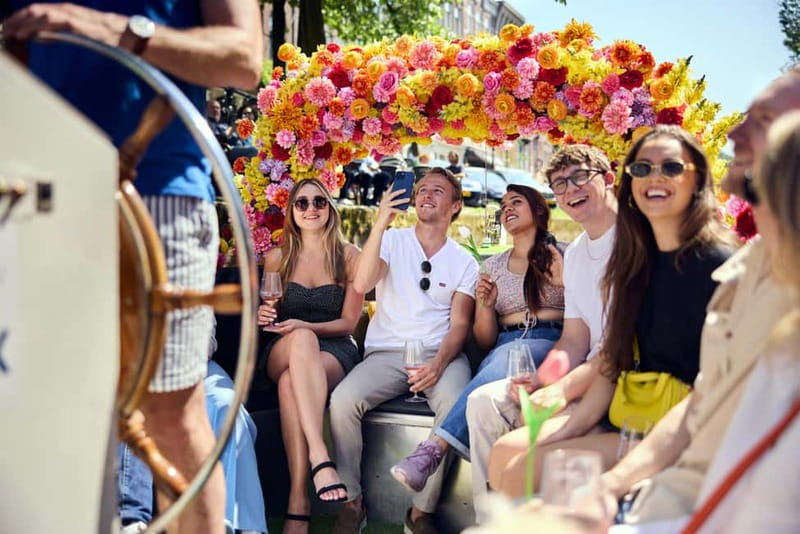 Amsterdam: City Centre Canal Cruise on Original Flower Boat - An In-Depth Look at the Floral Canal Cruise