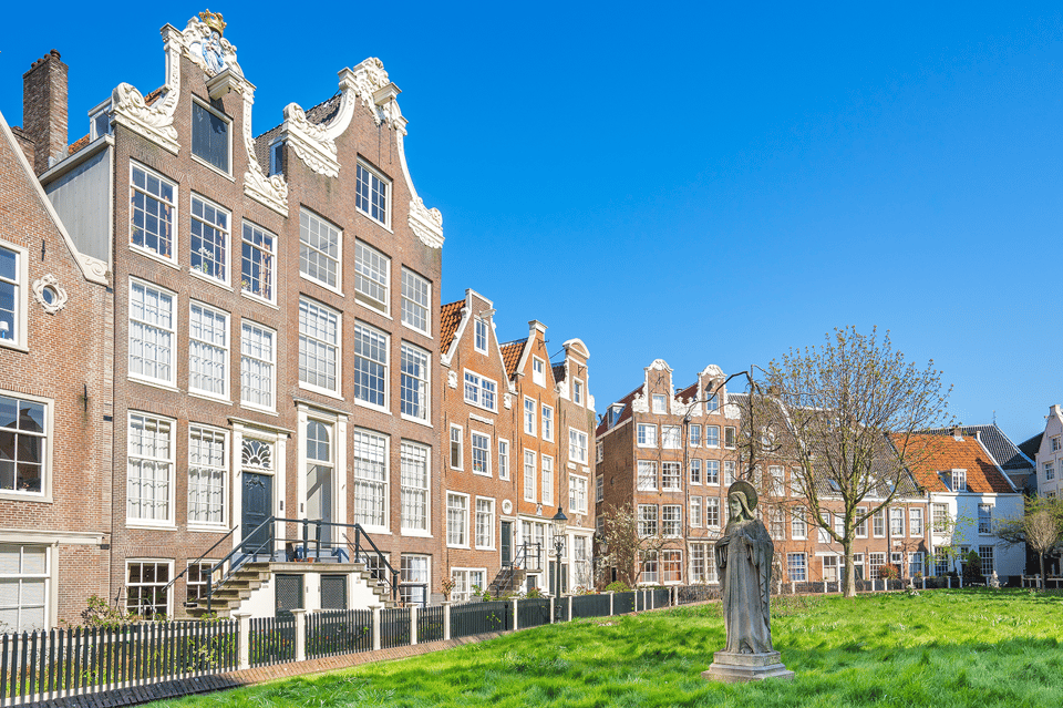 Amsterdam: Classical Music Concert at the Begijnhof - Experience the Magic of a Classical Concert in Amsterdam’s Begijnhof