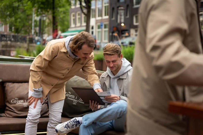 Amsterdam: Covered Canal Cruise with Drinks & Bites - Why This Experience Stands Out