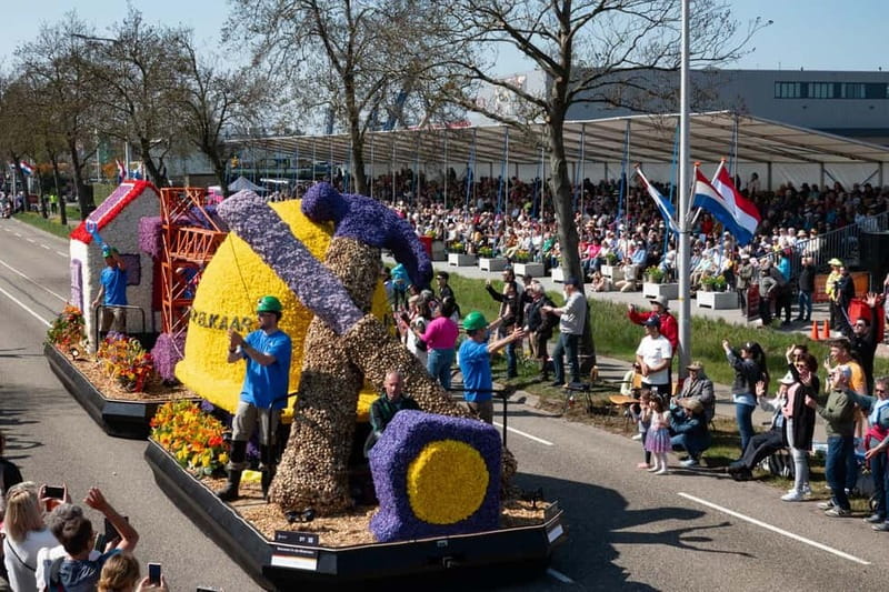 Amsterdam: Day Trip to Flower Parade & Keukenhof on April 18 - FAQ