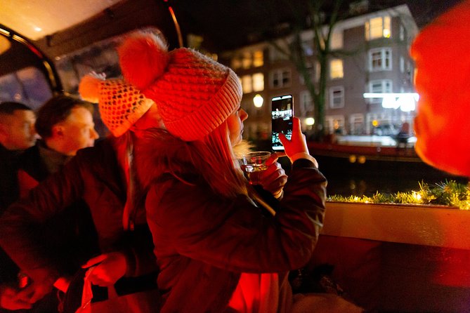 Amsterdam Evening Canal Cruise With Live Guide and Onboard Bar - Final Thoughts