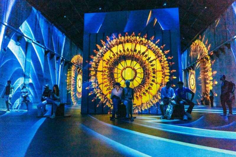 Amsterdam: Fabrique Des Lumières Dutch Masters Ticket - Immersive Art Experience