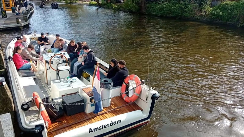 Amsterdam: Friendly 420 Smoking Sunset Cruise - A Detailed Look at the Friendly 420 Smoking Sunset Cruise