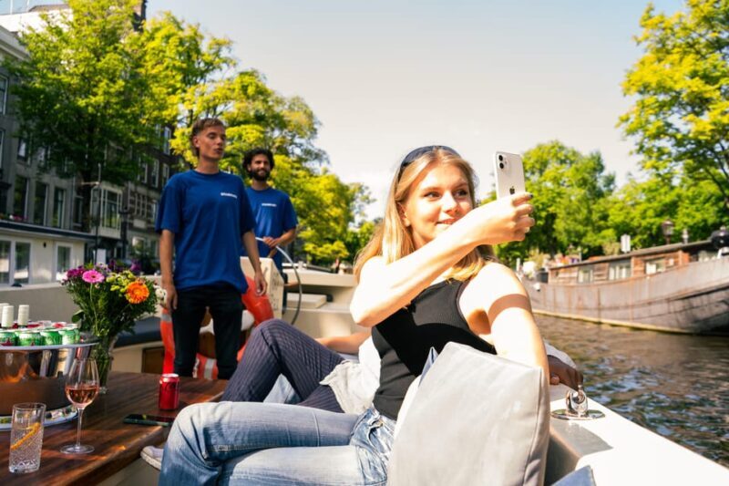 Amsterdam: German Guided Canal Cruise with on Board Bar - The Sum Up