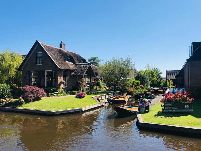 Amsterdam: Giethoorn, Afsluitdijk and Zaanse Schans Day Trip - Starting from Amsterdam: Easy Pickup and Smooth Transport