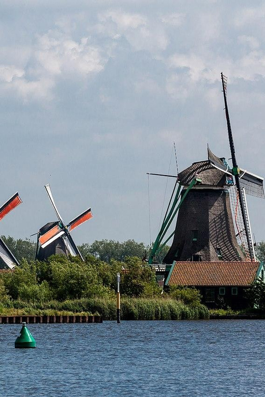 Amsterdam: Giethoorn and Zaanse Schans Day Trip With Guide - Itinerary Details