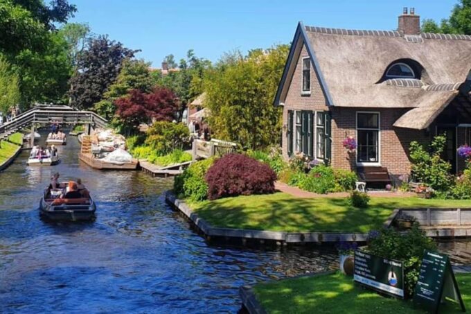 Amsterdam: Giethoorn and Zaanse Schans Day Trip With Guide - Frequently Asked Questions