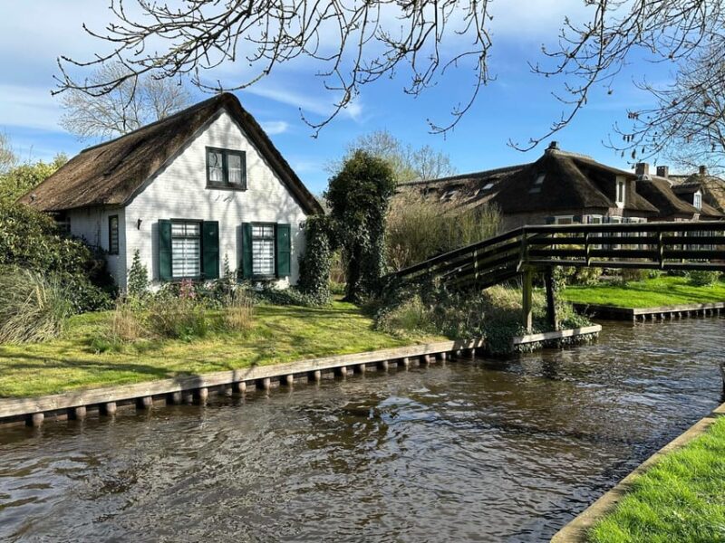 Amsterdam: Giethoorn, Zaanse Schans Tour With Small Group - Giethoorn Highlights