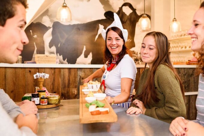 Amsterdam: Henri Willig Cheese Tasting Experience - Additional Experiences