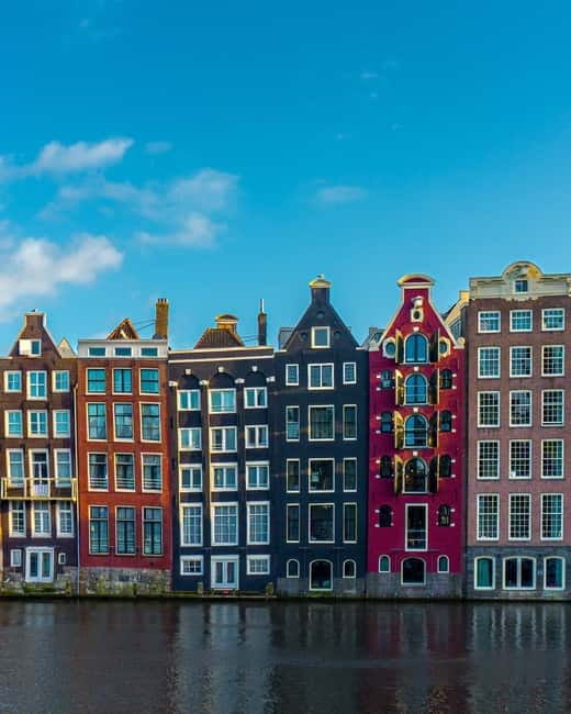 Amsterdam Hidden Gems: City Tour with an art historian - A Closer Look at the Itinerary