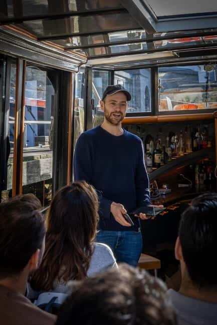 Amsterdam: Historic Virtual Reality Boat Tour - Key Points  
