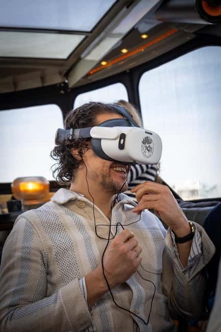 Amsterdam: Historic Virtual Reality Boat Tour - FAQ  