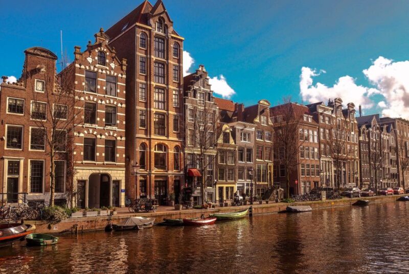 Amsterdam: Historic Walking Tour - Highlights of the Experience