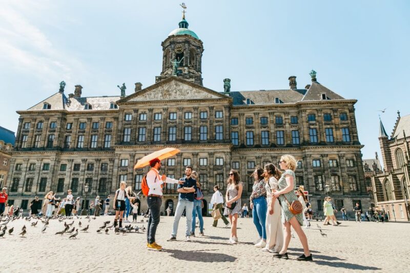 Amsterdam: Historical Highlights Walking Tour With Tasting - Notable Stops Along the Way