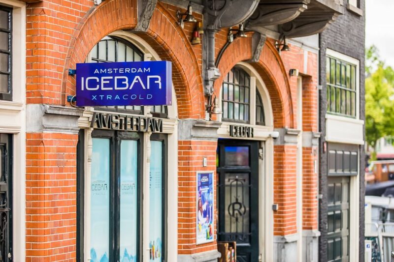Amsterdam: Icebar Entry Ticket With 3 Drinks - Experience Highlights