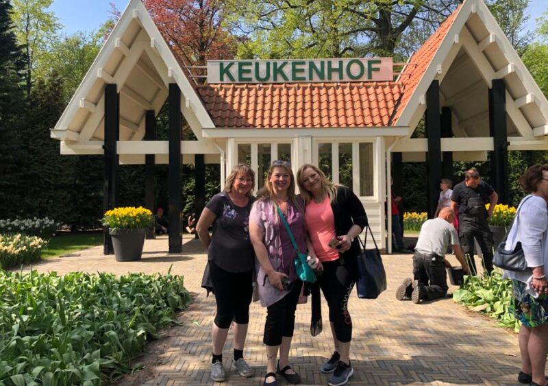 Amsterdam: Keukenhof Tulip Garden and Giethoorn Experience - Inclusions and Exclusions