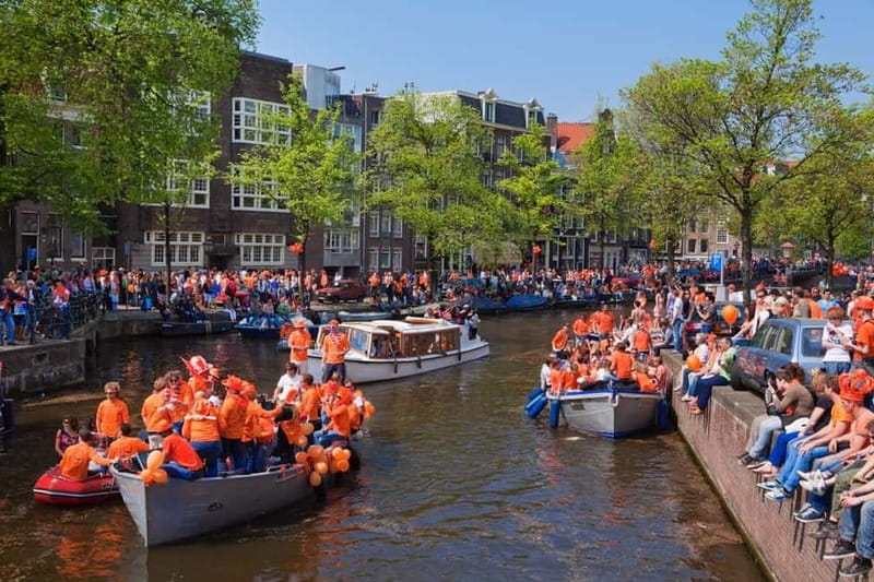 Amsterdam: Kings Day Boat Party with Unlimited Drinks - Practical Tips for Participants