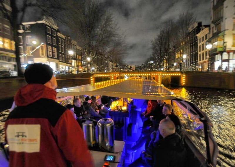 AMSTERDAM LIGHT FESTIVAL: #1 CANAL CRUISE INCL. DRINKS - Why This Cruise Is a Great Value