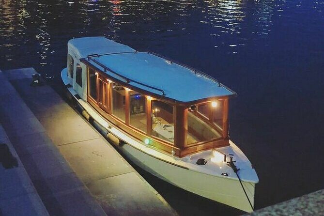 Amsterdam Light Festival Private Cruise With Welcome Drink - Frequently Asked Questions