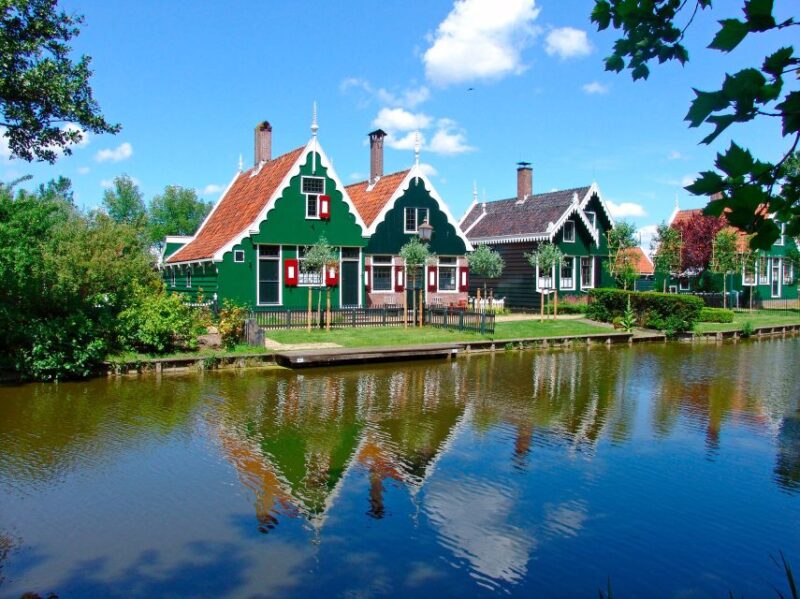 Amsterdam: Live-Guided Zaanse Schans & Cheese Tasting Tour - Good To Know