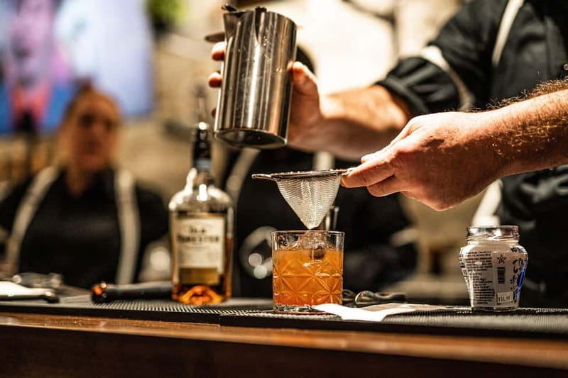 Amsterdam: Ludwig's Exclusive Rooftop Bar Crawl - What to Expect from the Rooftop Bar Crawl