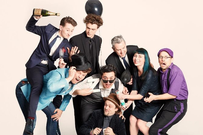 Amsterdam Magic Show: Things That Make You Go Huh - Good To Know