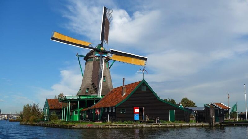 Amsterdam: Marken, Volendam, Edam (Private Driver & Tour) - Good To Know