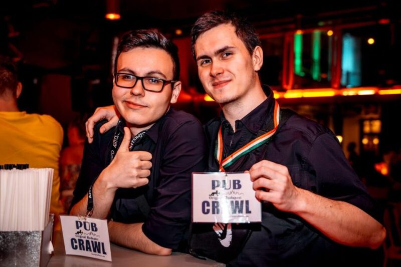 Amsterdam: New Years Eve Pub Crawl With VIP Club Entry - Highlights of the Experience